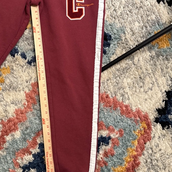 Vintage Champion Reverse
Weave Burgundy Sweatpants
Joggers Large W/Patch - Picture 9 of 12